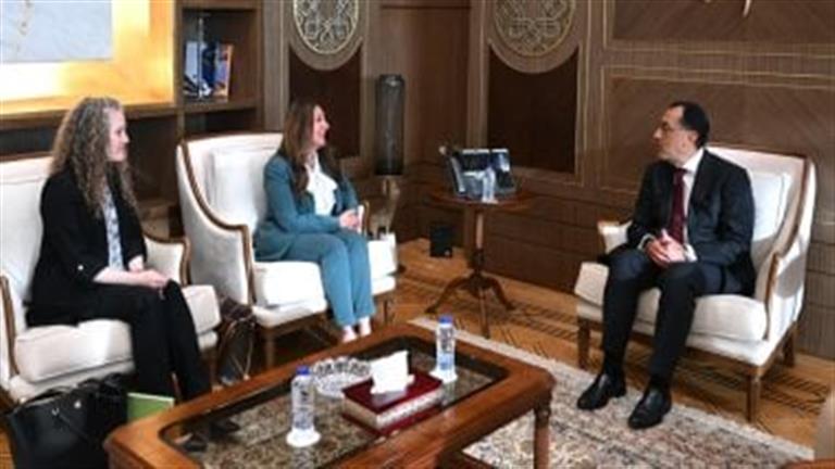 رئيس الوزراء يلتقي سفيرة الولايات المتحدة الأمريكية بالقاهرة