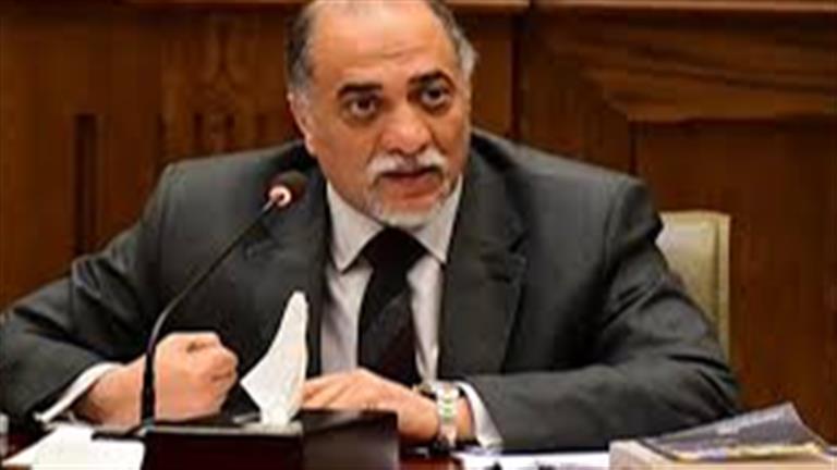 أزمة بين النائب عبد المنعم إمام ونواب الأغلبية.. ورئيس البرلمان يطالبه بالاعتذار 