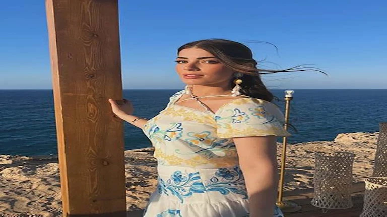 10 معلومات وصور عن ليلى أحمد زاهر أحدث عروس بالوسط الفني