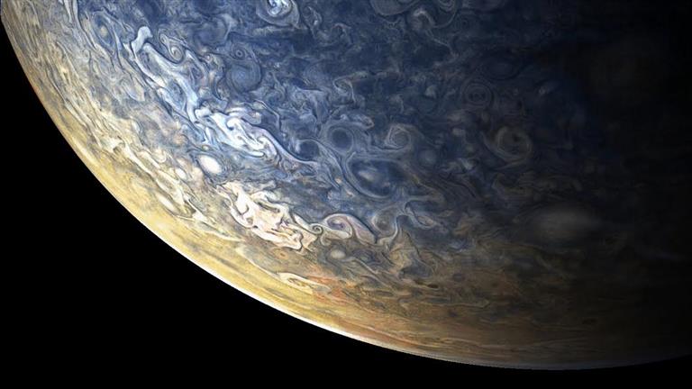 صورة مذهلة لكوكب المشتري.. عواصف تشبه لوحات فان جوخ