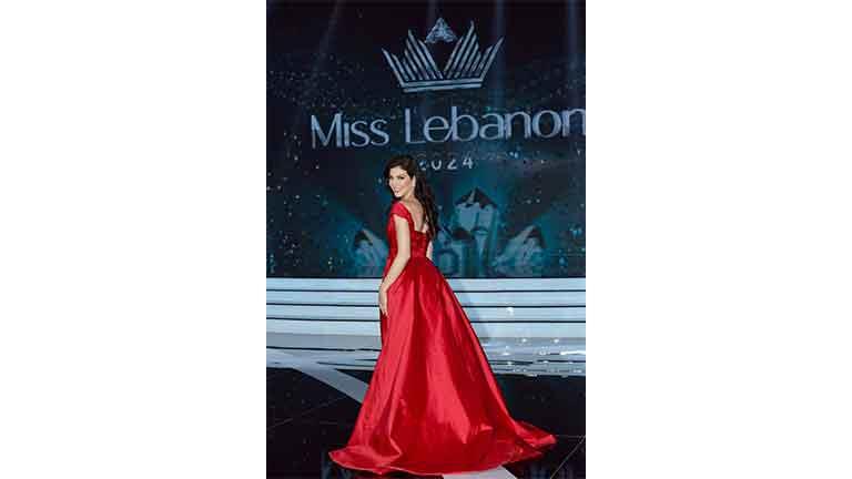 رزان جمال تعلق على مشاركتها كعضوة تحكيم في مسابقة ملكة جمال لبنان 
