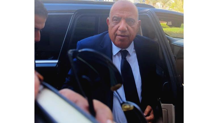 وزير الكهرباء يصل مكتبه بالعاصمة الإدارية عقب أدائه اليمين الدستورية - صور