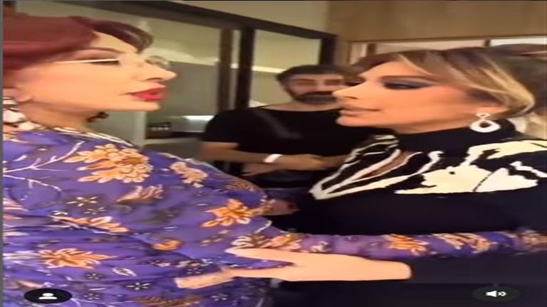 بالفيديو| أصالة ترحب بـ نبيلة عبيد في كواليس حفل "ليلة وردة": ست الستات 