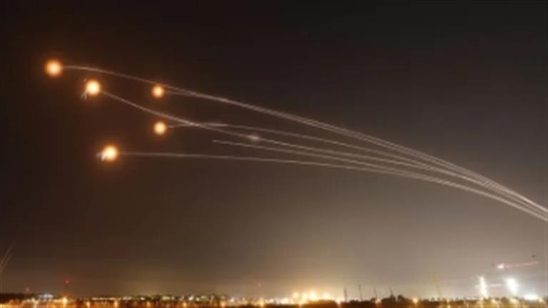 صفارات الإنذار تدوي في الجليل الأعلى شمالي إسرائيل للتحذير من سقوط قذائف