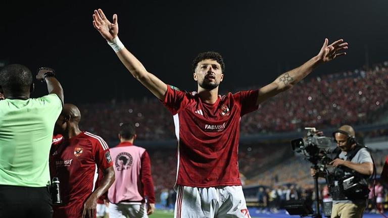 الأهلي يتفق مع كولومبوس الأمريكي على بيع وسام أبو علي مقابل 7.5 مليون دولار