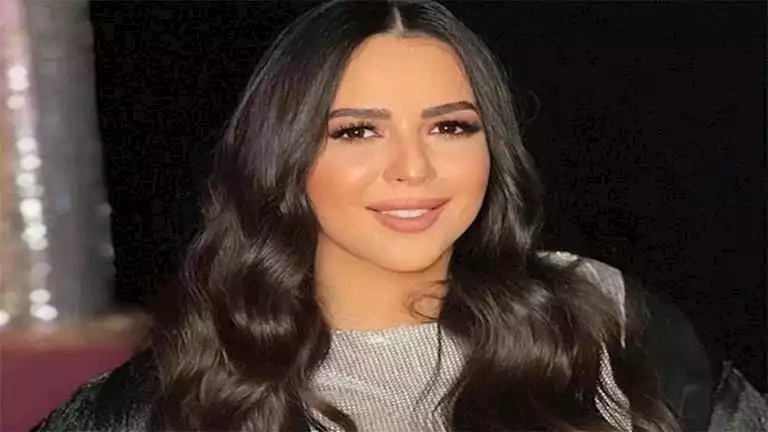 إيمي سمير غانم تمر بوعكة صحية وتشارك متابعيها صورة أدويتها