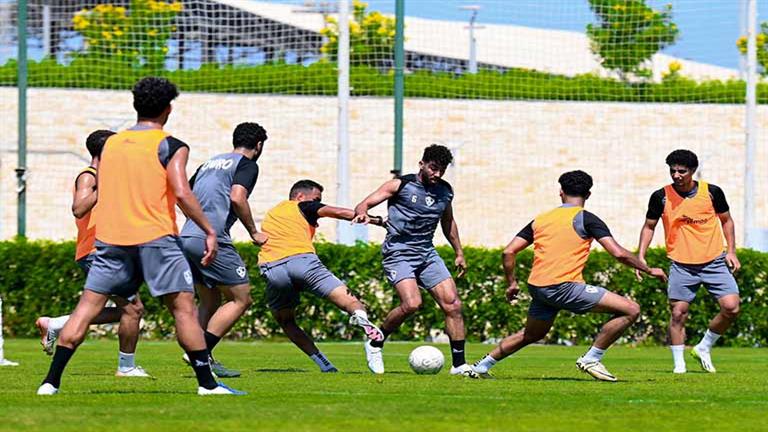 الزمالك يكتفي بتدريبات بدنية للبدلاء في كينيا