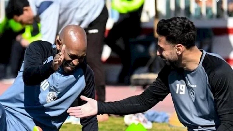 "ممر شرفي".. لاعبو الزمالك يحتفلون بعيد ميلاد شيكابالا في المران