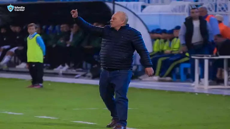 "يقوده شوقي غريب".. اتجاه باتحاد الكرة للمشاركة في كأس العرب بمنتخب محلي (خاص)