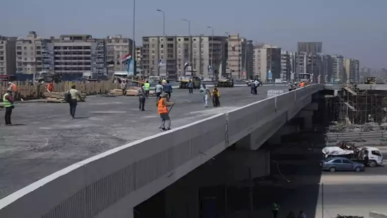 يعبر النيل ويربط القاهرة بالجيزة.. أبرز المعلومات عن محور شم