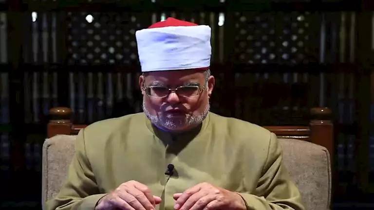 زوجي تحمل نفقات حجي ويطالبني بها فما الحكم؟.. عالم أزهري يوضح 6 حقوق شرعية للزوجة 