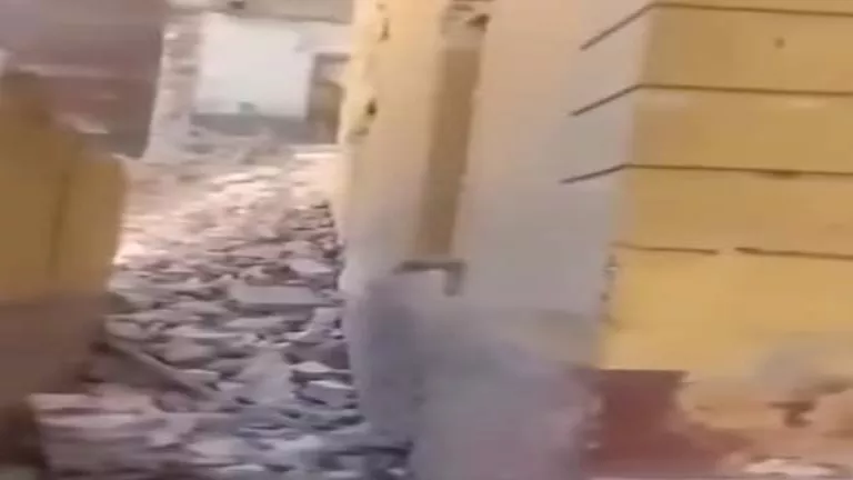 فيديو التنقيب عن الآثار في مدرسة بالمنيا يثير الجدل.. ما الحقيقة؟