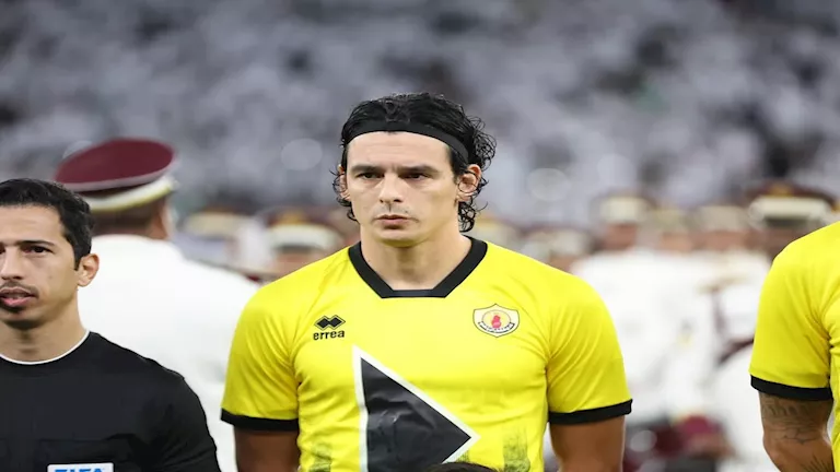 سباستيان سوريا يعود للمنتخب القطري بعد 8 سنوات ويقود العنابي للتأهل لكأس العالم