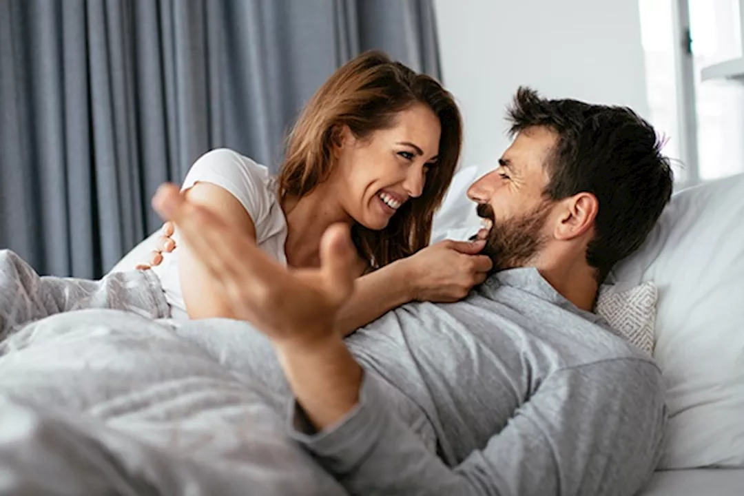 فوائد العلاقة الزوجية للمرأة - صورة تعبيرية