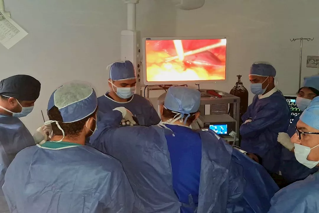 وحدة مناظير الجراحة 