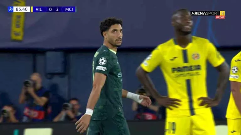 "هل يرحل؟".. مانشستر سيتي يحسم مصير عمر مرموش 