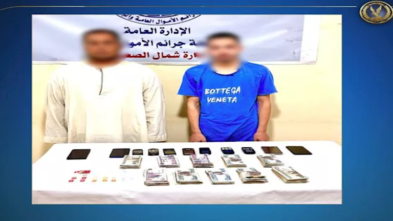 "باسم تحديث البيانات".. سقوط عصابة سرقة أرصدة البنوك في قبضة الأمن بالمنيا