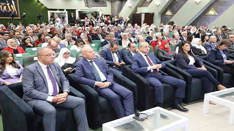 محافظ القاهرة يشهد إطلاق التعداد الاقتصادي السادس