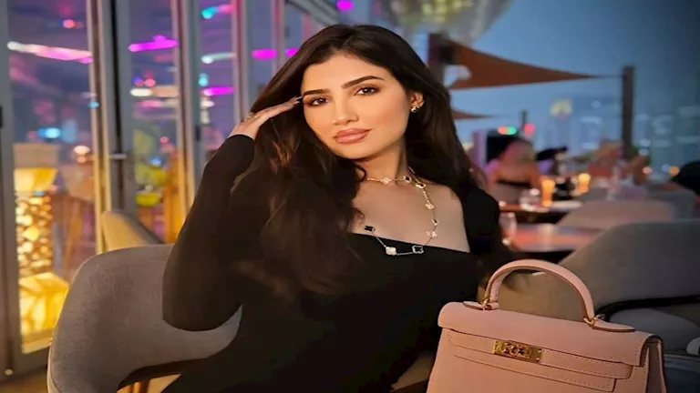 مي عمر تتألق بفستان تايجر والجمهور يشيد بإطلالتها الساحرة