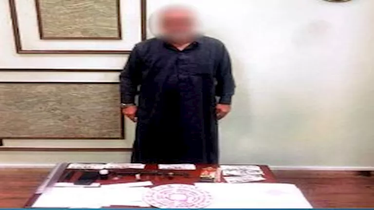 "عالجهم بالكلام وسرقهم بالإقناع".. سقوط دجال الشرقية