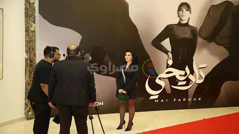 نجوم الفن يتألقون في احتفالية ألبوم مي فاروق الجديد "تاريخي"