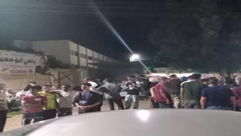 بالصور.. إقبال متزايد قبل انتهاء تصويت اليوم الأول لانتخابات النواب با