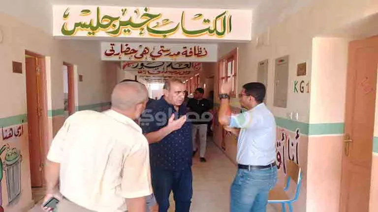 انطلاق ماراثون انتخابات النواب بأسوان.. 190 لجنة تستقبل الناخبين (صور) انطلاق ماراثون انتخابات النواب بأسوان.. 190 لجنة تستقبل الناخبين (صور)