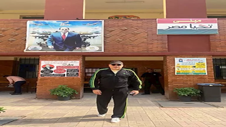 تامر عبدالمنعم يدلي بصوته في انتخابات مجلس النواب ويشجع على المشاركة الفعالة