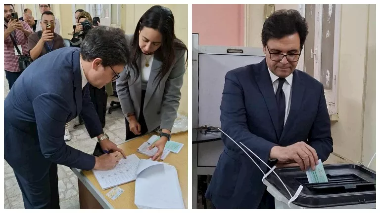وزير الثقافة يدلي بصوته في انتخابات مجلس النواب 2025 بالجيزة