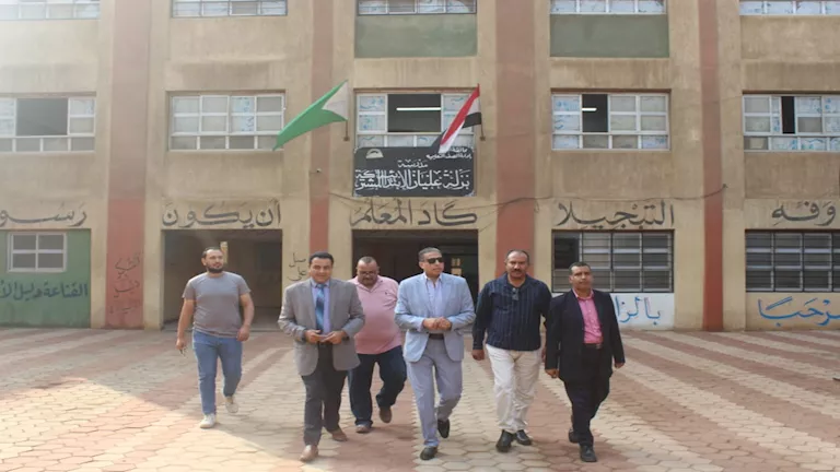 مدير تعليم الجيزة يتفقد مدارس الصف والعياط والبدرشين مدير تعليم الجيزة يتفقد مدارس الصف والعياط والبدرشين