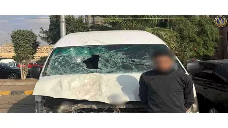 القبض على سائق ميكروباص دهس مواطنًا بالقطامية