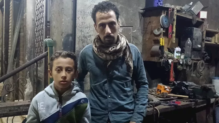 “عايز أسمع تاني”.. مأساة طفل بالشرقية عاد لـ”سجن الصمت” بعد تحطم قوقعت “عايز أسمع تاني”.. مأساة طفل بالشرقية عاد لـ”سجن الصمت” بعد تحطم قوقعت