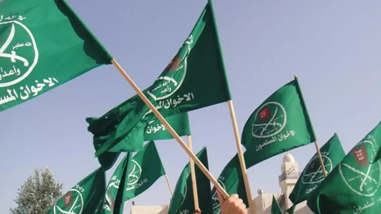 ولاية أمريكية تصنّف جماعة “الإخوان” منظمة إرهابية وتمنعها من تملك الأر