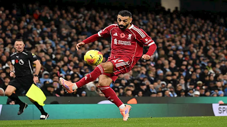 صحيفة ألمانية تلوم محمد صلاح على تراجع أداء فيرتز مع ليفربول