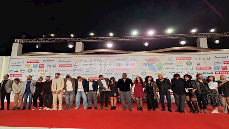 نجوم السينما يتألقون في عرض خاص لفيلمي "ليس للموت وجود" و"أحلام" بمهرجان القاهرة