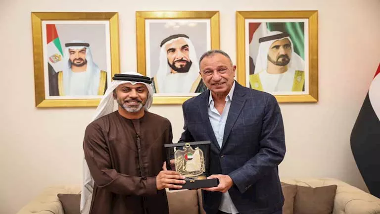 الخطيب يزور سفير الإمارات وحارس الزمالك يشتكي ناديه السابق