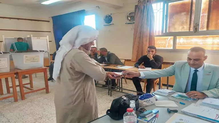 زحام في اليوم الأخير لانتخابات النواب 2025 بجنوب سيناء -صور