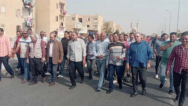 مسيرات للعاملين بتعليم جنوب سيناء للمشاركة في انتخابات النواب