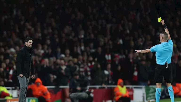 موعد مباراة أرسنال ومانشستر يونايتد في الدوري الإنجليزي