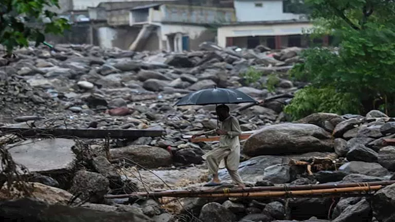 مقتل وفقدان نحو 60 شخصا جراء الأمطار والانهيارات الأرضية بسريلانكا