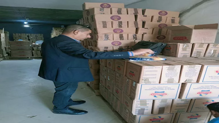 خطر داهم يغلق 11 منشأة غذائية بالإسماعيلية.. وتحرير 98 محضرًا