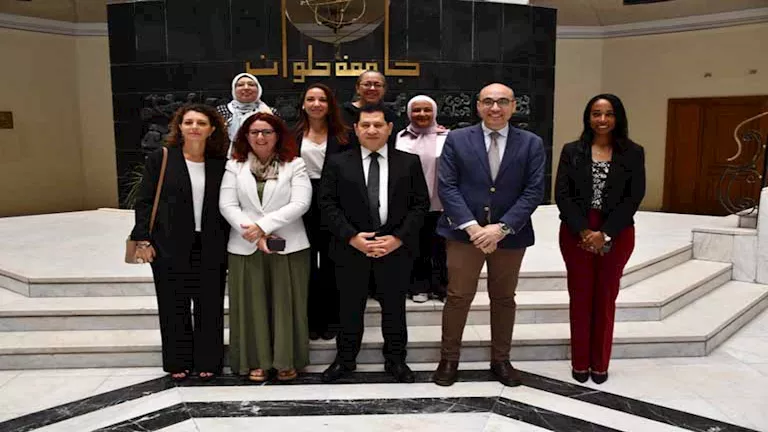 جامعة حلوان تستقبل وفدًا من Aix-Marseille الفرنسية لبحث سبل التعاون ال