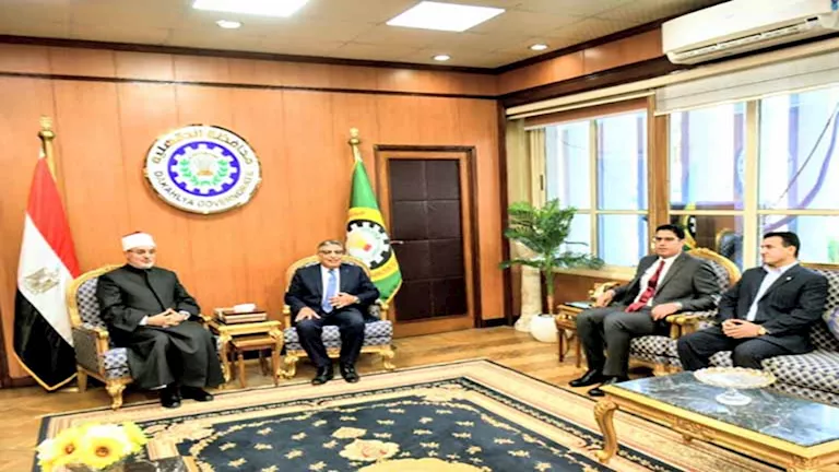 مفتي الجمهورية يحذر من الانسياق وراء الآراء التاريخية الخاطئة بالدقهلي