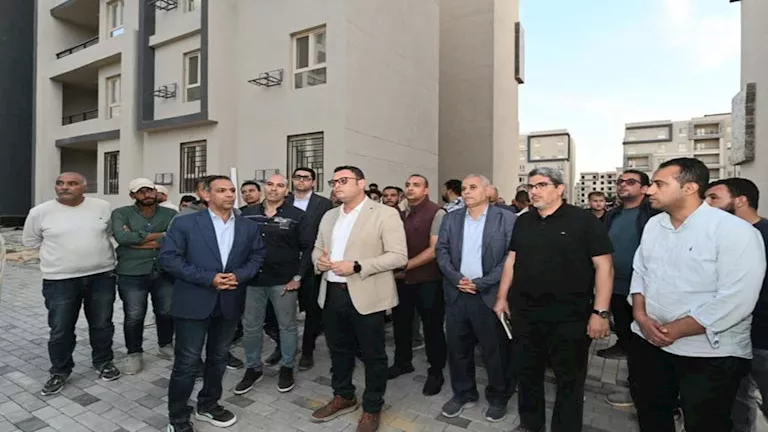وزير الإسكان يختتم جولته في العلمين الجديدة بتفقد مشروع “سكن لكل المصر وزير الإسكان يختتم جولته في العلمين الجديدة بتفقد مشروع “سكن لكل المصر