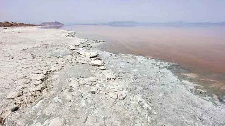 إيران والجفاف.. ماذا نعرف عن الأزمة التي تهدد بإجلاء سكّان طهران؟