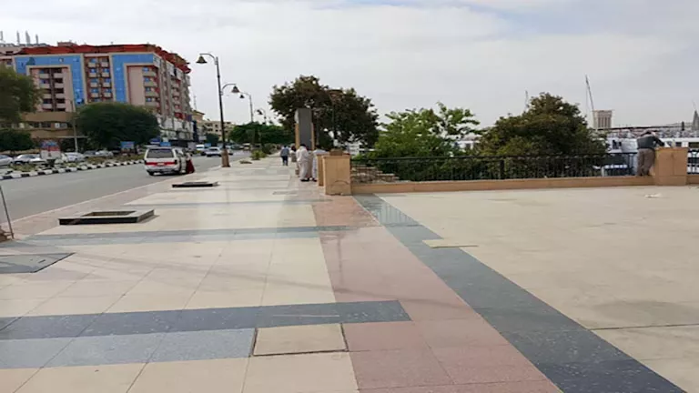 أسوان تستقبل الشتاء بأجواء رائعة وإقبال كثيف من السائحين (فيديو وصور)