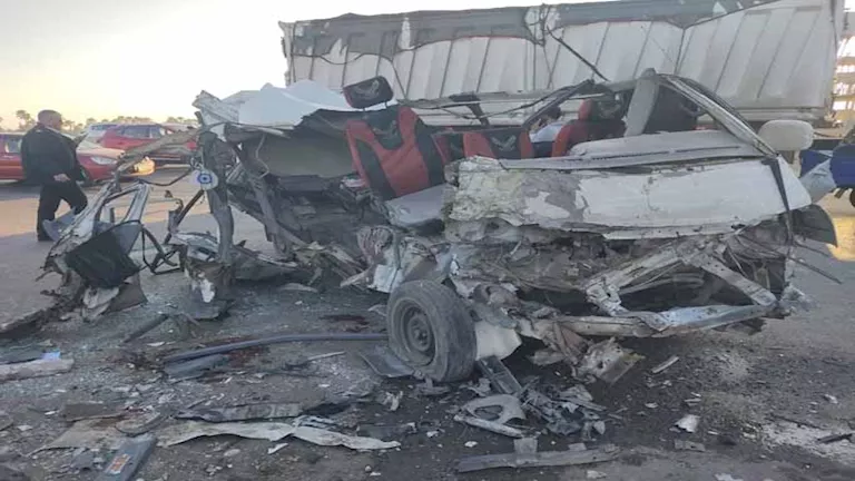 “الميكروباص اتعجن”.. أسماء ضحايا حادث “صحراوي البحيرة” (صور)