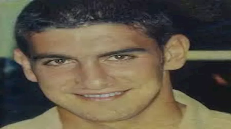 10 صورة وأبرز المعلومات عن الراحل أحمد إكرامي 10 صورة وأبرز المعلومات عن الراحل أحمد إكرامي