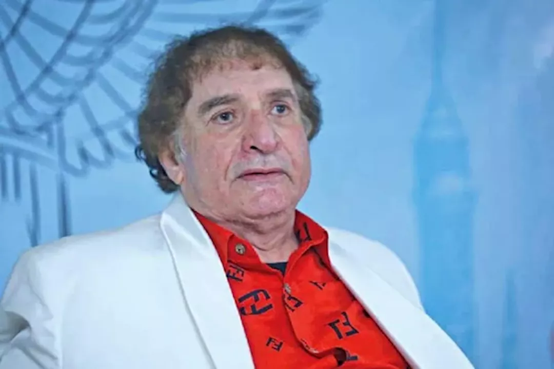 هل جلطة في المخ؟- إليك حقيقة مرض محيي إسماعيل 