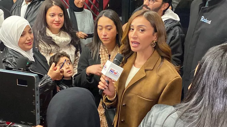 من العرض الخاص لفيلم "طلقني".. 20 صورة جمعت كريم محمود عبدالعزيز ودينا الشربيني 